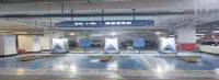 Kyriad Hotel (Anshan Railway Station City Government Square) - parking