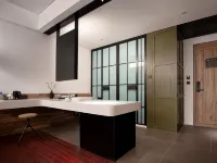 Laogongbing Hotel - balcony