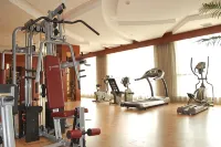 Howard Johnson Plaza Jindi - Gym