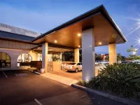 Nightelier Mermaid Waters Hotels near Broadbeach Waters