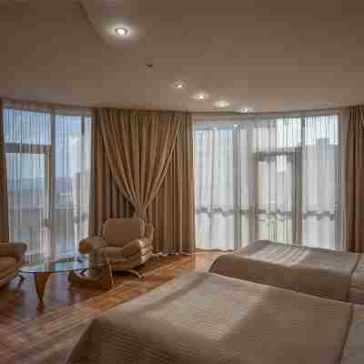 Zhemchuzhina Hotel Rooms