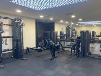 E1 Suites & Spa Aparthotel Style - Gym & Spa - Fitnessstudio
