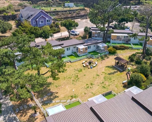 Jeju Daengdaengyi Park Resort Hotels near Geumsungdang