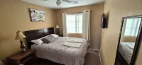 Charming Quiet 4-Bedroom Near Restaurants in San Tan Valley AZ