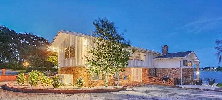 Family Friendly Lake House W/ Pool Near Legoland Hotele w: Winter Haven