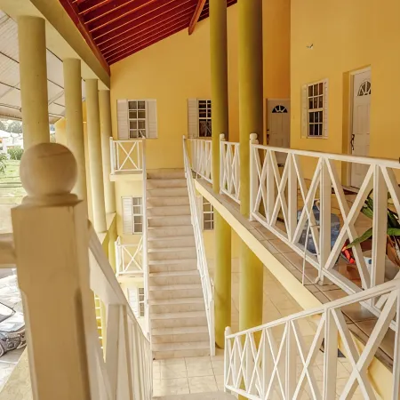 Upscale Cozy Condo on the North Coast of Jamaica