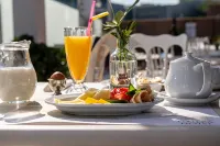 Halepa Hotel - breakfast