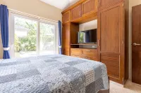 2 Bed 2 Bath Villa with Jacuzzi, High Speed Wi-Fi