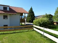 Apartment Hipp No. 1 - 84m² on the ground floor with terrace and mountain view in a top location - Family