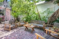Historic Mansion in Old Town Key West with Private Pool - Sleeps 16! - Private Pools