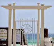 Destin Beach Resort Style Condo - 4-Star