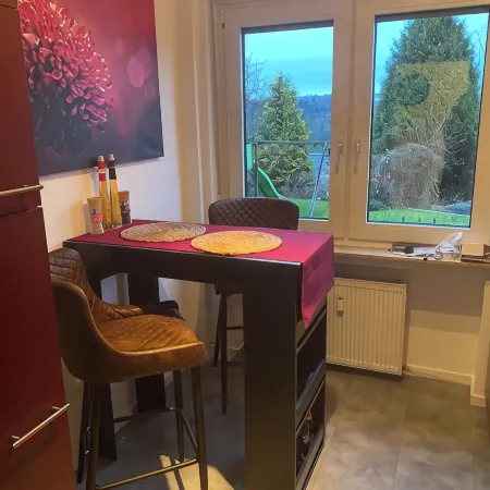 Beautiful, newly renovated apartment with terrace, 2 min. to the highway