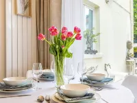 Town house near Paris Hotels in Arcueil