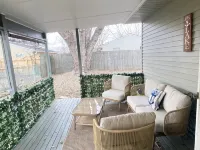 Oasis on Empire near Buckeye Lake! - Homestays