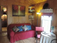 Hansel & Gretel Charming Cabin @ HomeAway Ranch & NoahSanctuary - Pet Friendly! - Chalets