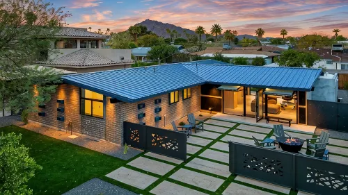 Modern Scottsdale Villa Walk to Old Town , 4Br Pool & Spa - Villas