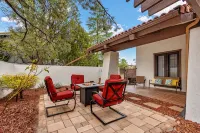 Large Spanish Villa ~ Sleeps 14~ Gym ~ GameRm~ Pool ~ Views - 私人泳池