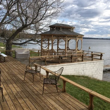Beautiful lakefront home directly on Hubbard Lake, East Shore