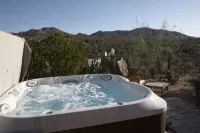 Mt. View Retreat/Near Joshua Tree & Pappy's - 4-Star