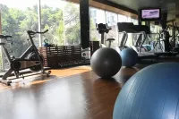 Mercure Surabaya - Gym