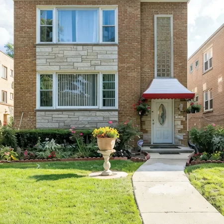 Haus Of Hues: MDRN Bright Peaceful Private Apt