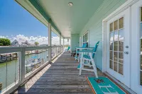 Canal Front Rockport Home with Private Boat Dock + Texas Riviera Sunset Views - Beach