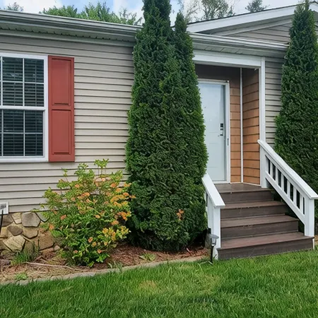 Mountain Retreat in Blue Ridge Mountains. Privacy!  Owner Managed.