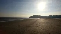 Family & dog friendly seaside flat Llansteffan Carmarthen West Wales sleeps 5 - 2-Star
