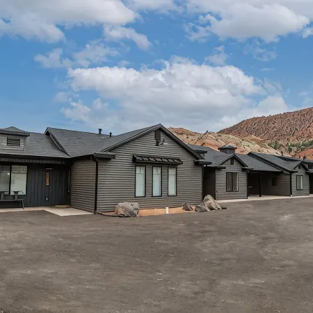 BLACK SHEEP INN Newly Constructed Rambouillet #4 of 4 Units