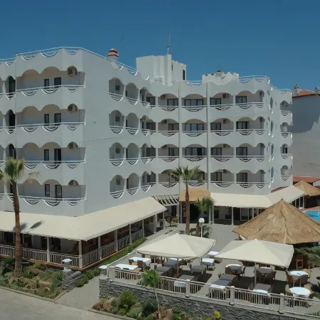 Hawaii Hotel