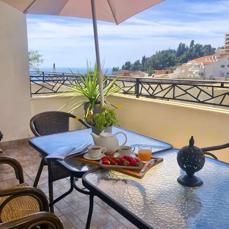 Superior Onebedroom Apartment