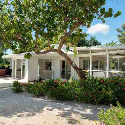 Oceanfront 4 Bedroom Bungalow with Private Pool, Large Beach Area and Staff Hotel Exterior