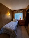 Lake side Trailer home with WiFi in Seeley Lake & Shared Dock Access! - Homestays
