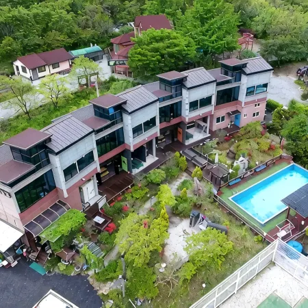Damyang Hue & Lock Bed & Breakfast, Pension