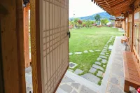 Suncheon Sagyejeol Haeoreum Hanok Pension - مبيت وإفطار