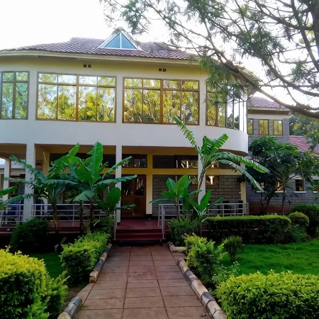 Green Hills Lodge