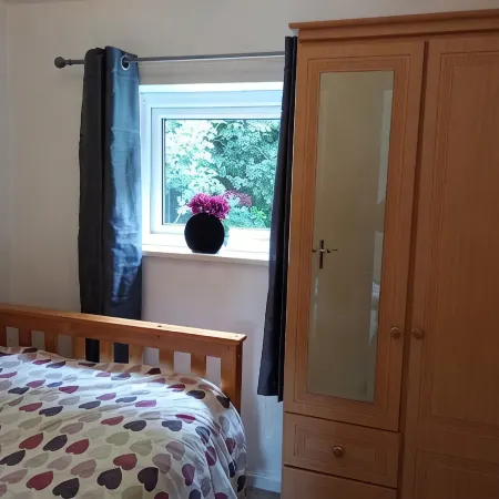 Kingfisher Cottage Caernarfon-River Rambling & Relaxing, in a Beautiful Setting