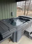 New Cabin on Private Lake with Hot Tub, Gas Grill, Fire Pit & Swings