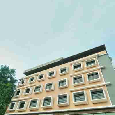 LAXMAN RESIDEDNCY Hotel Exterior