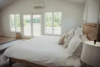湖畔私密Waterfront度假屋！
