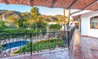 Luxury Hacienda Home in the Heart of Ajijic - Homestays