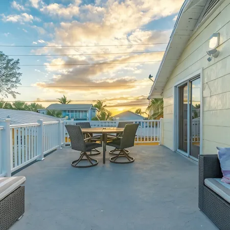Lovely 1 bedroom with partial water view