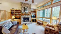 Superior Sanctuary on Lake Superior. Just 6 mi from Lutsen Mountain ski resort! - 4-Star