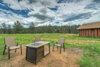 Remote Cabin Family Fun Hot Tub - Chalets