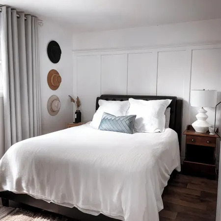 2 BATHROOM Executive Cottage with Office