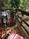 ‘Volcano Country’ Creek side Cottage in Doty - Hytter