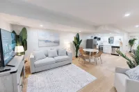 Coastal Cove; A Tranquil Getaway