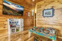A Walk in the Clouds Breathtaking  View  Pool Three Decks Game Room for Kids to! - Boutique