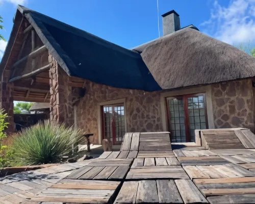 Abloom Bush Lodge and Spa Retreat Hotels in Cullinan