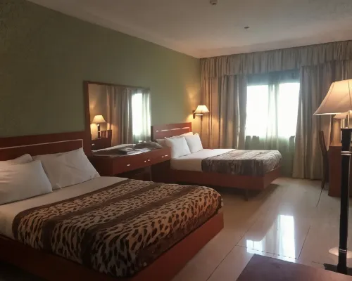 Asaa Pyramid Hotel โรงแรมในคาดูนา